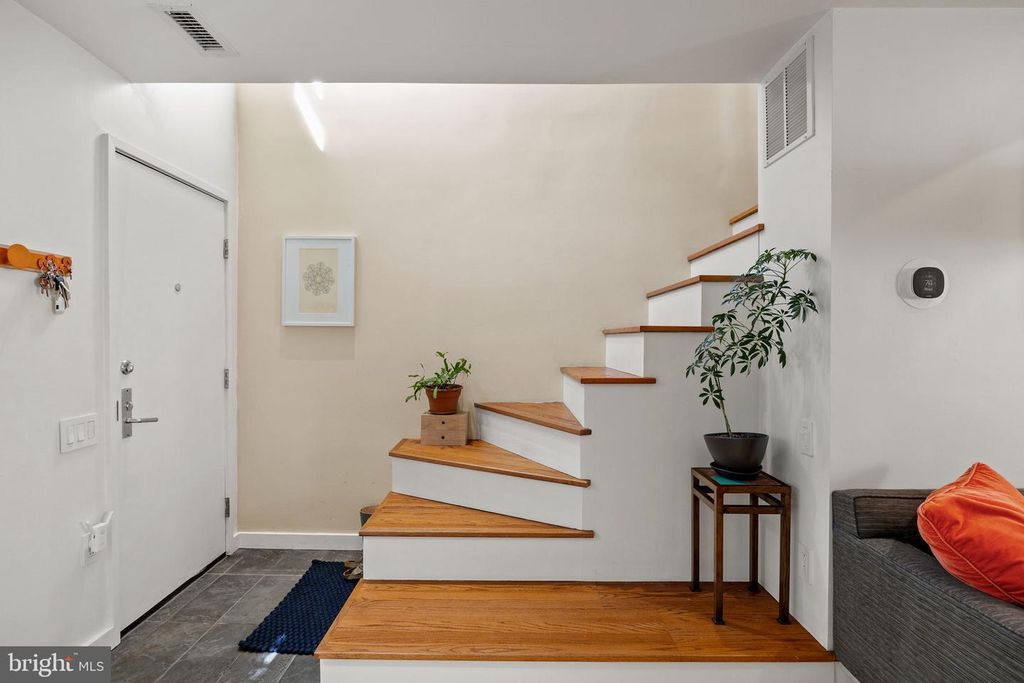 601 FULTON ST, PHILADELPHIA, PA 19147 — photo 3