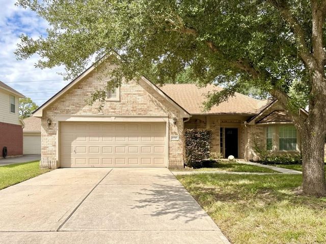 10707 Overton Circle, Houston, TX 77065