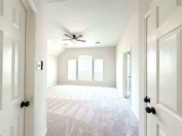 10707 Overton Circle, Houston, TX 77065
