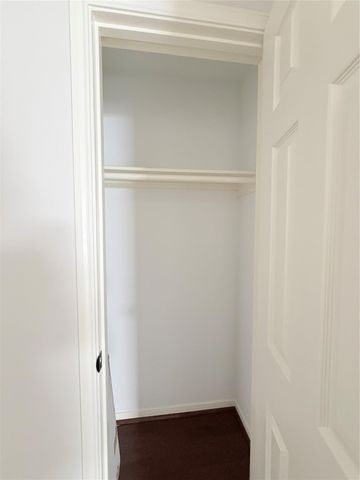 10707 Overton Circle, Houston, TX 77065