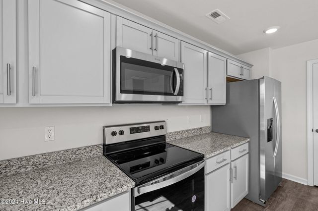 4013 Atlantic Avenue, New Bern, NC 28560