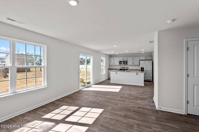 4013 Atlantic Avenue, New Bern, NC 28560
