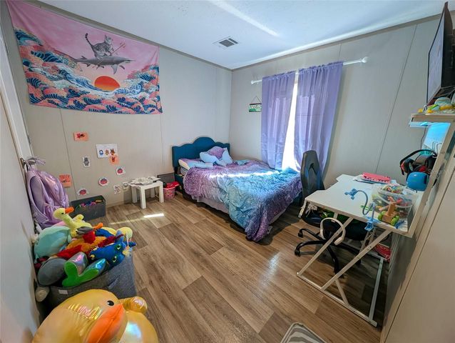 231 TROPIC AVENUE, Satsuma, FL 32189