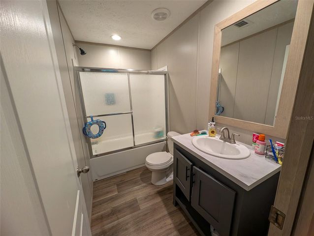 231 TROPIC AVENUE, Satsuma, FL 32189