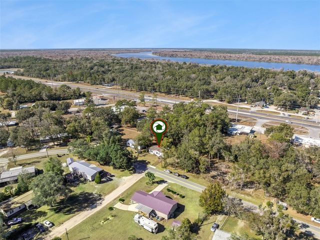 231 TROPIC AVENUE, Satsuma, FL 32189