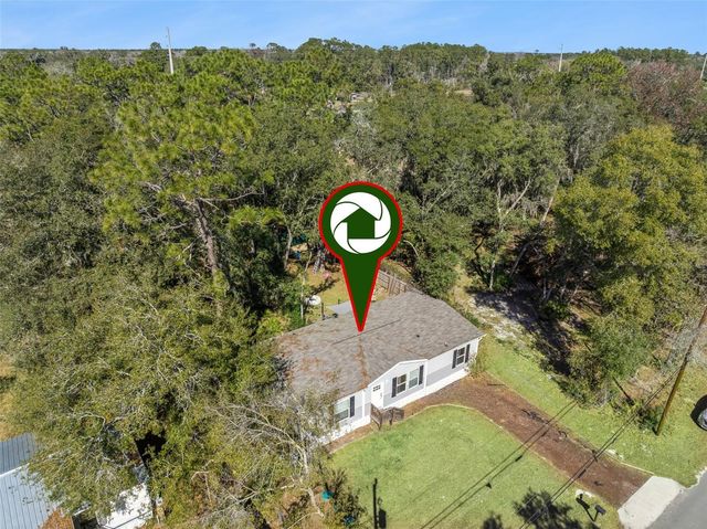 231 TROPIC AVENUE, Satsuma, FL 32189