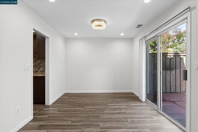 242 Portola Dr, Danville, CA 94506