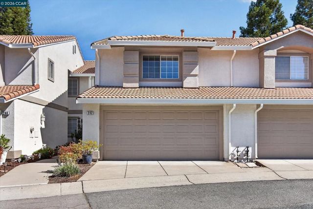 242 Portola Dr, Danville, CA 94506