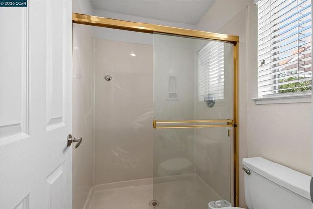 242 Portola Dr, Danville, CA 94506