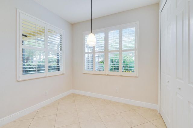 4644 Cadiz Circle, Palm Beach Gardens, FL 33418