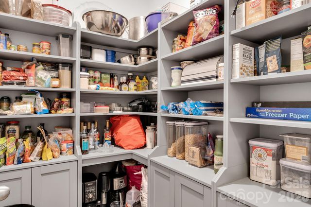 2009 Burton Point Court, Waxhaw, NC 28173