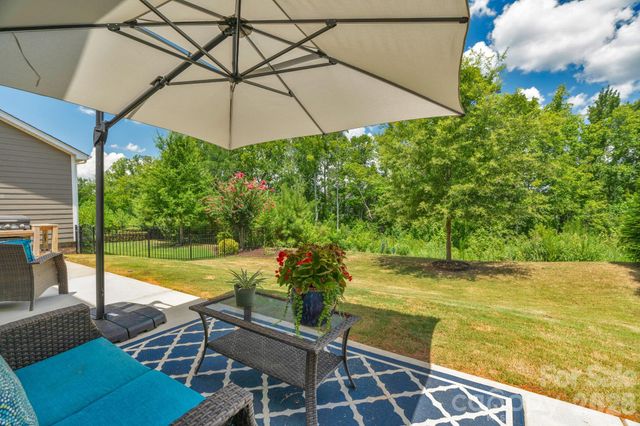 2009 Burton Point Court, Waxhaw, NC 28173