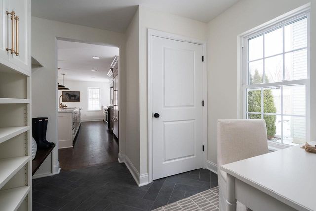 4828 N Newhall STREET, Whitefish Bay, WI 53217