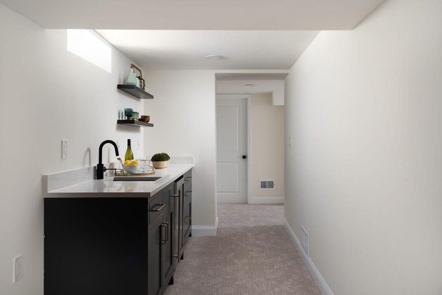 4828 N Newhall STREET, Whitefish Bay, WI 53217