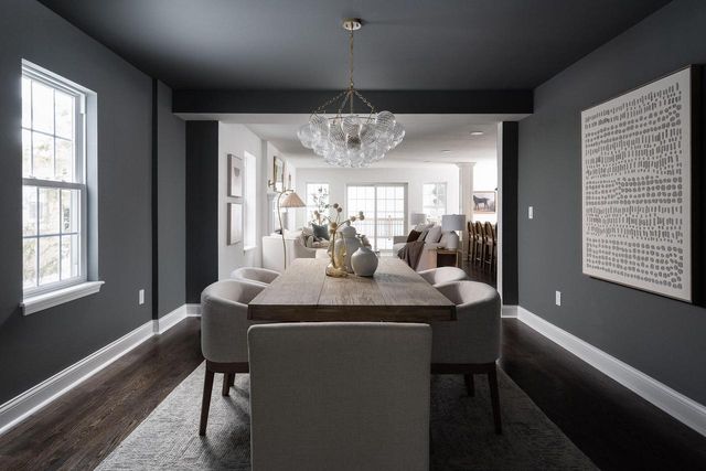 4828 N Newhall STREET, Whitefish Bay, WI 53217