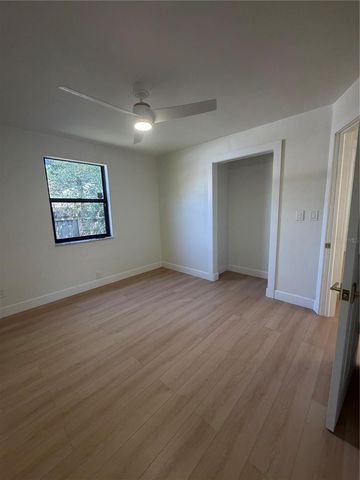 4649 18TH AVENUE N, St Petersburg, FL 33713