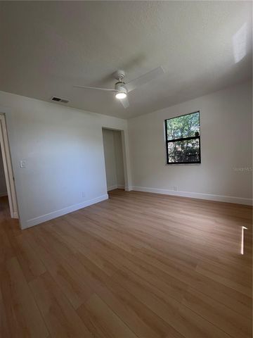 4649 18TH AVENUE N, St Petersburg, FL 33713