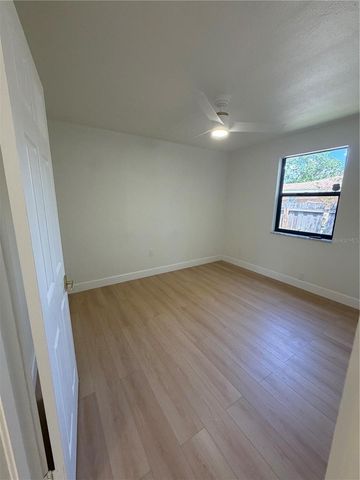 4649 18TH AVENUE N, St Petersburg, FL 33713