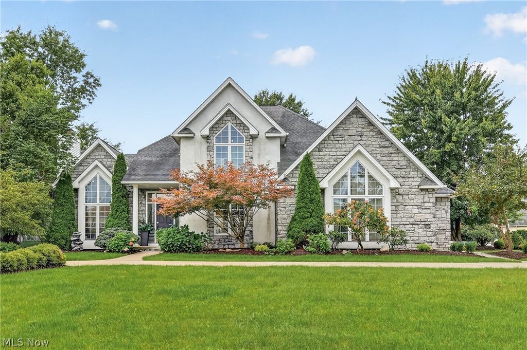 34425 Saint Maron Boulevard, Avon, OH 44011