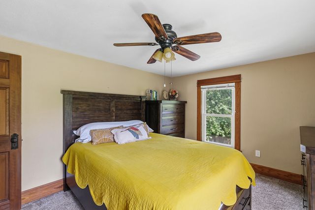 1720 28th Avenue, Moline, IL 61265