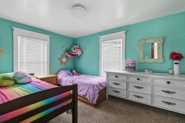 1720 28th Avenue, Moline, IL 61265