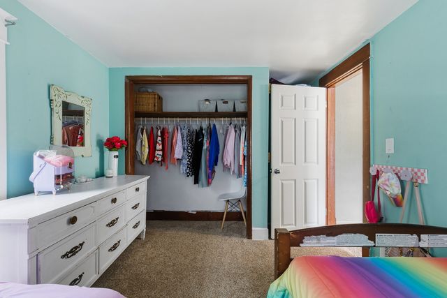 1720 28th Avenue, Moline, IL 61265