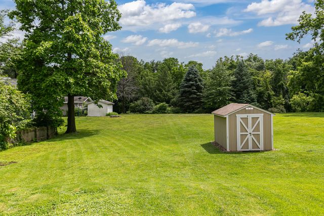 1720 28th Avenue, Moline, IL 61265