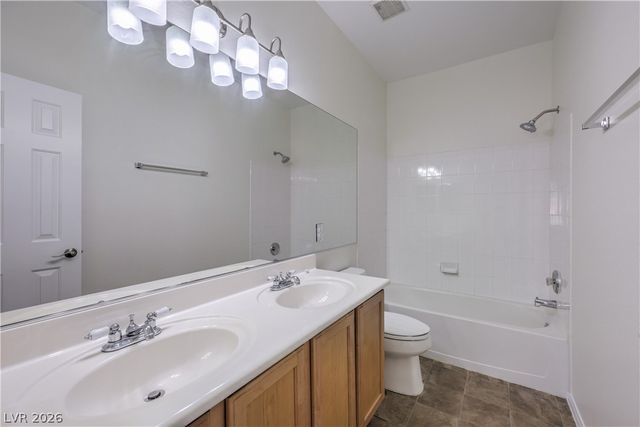 10008 Dusty Winds Avenue, Las Vegas, NV 89117