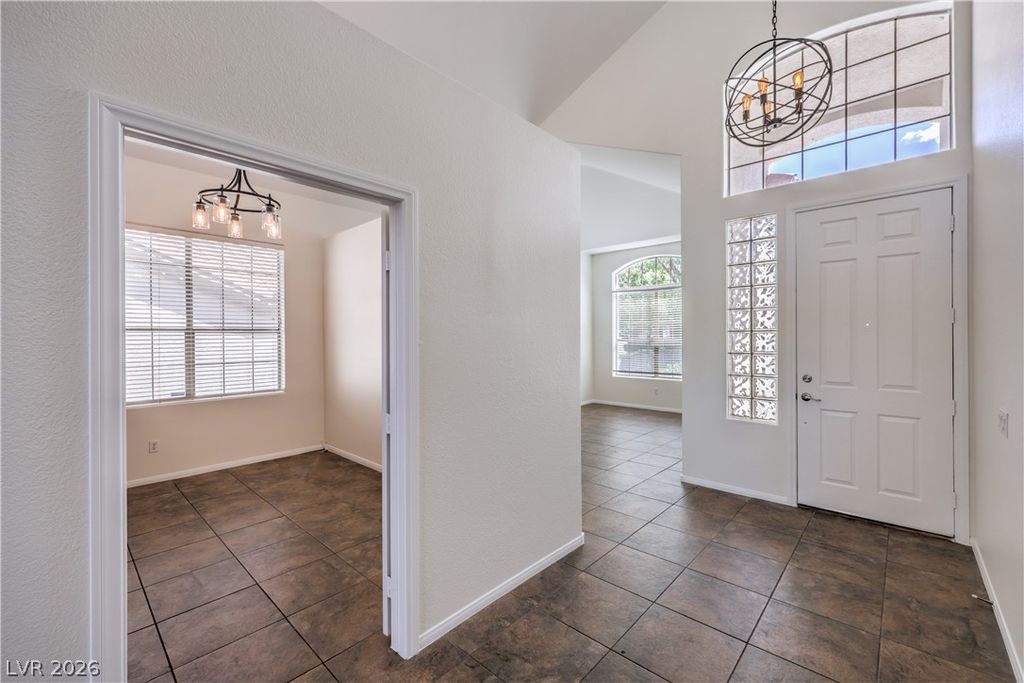 Image 11 of property listing at 10008 Dusty Winds Avenue, Las Vegas, NV 89117