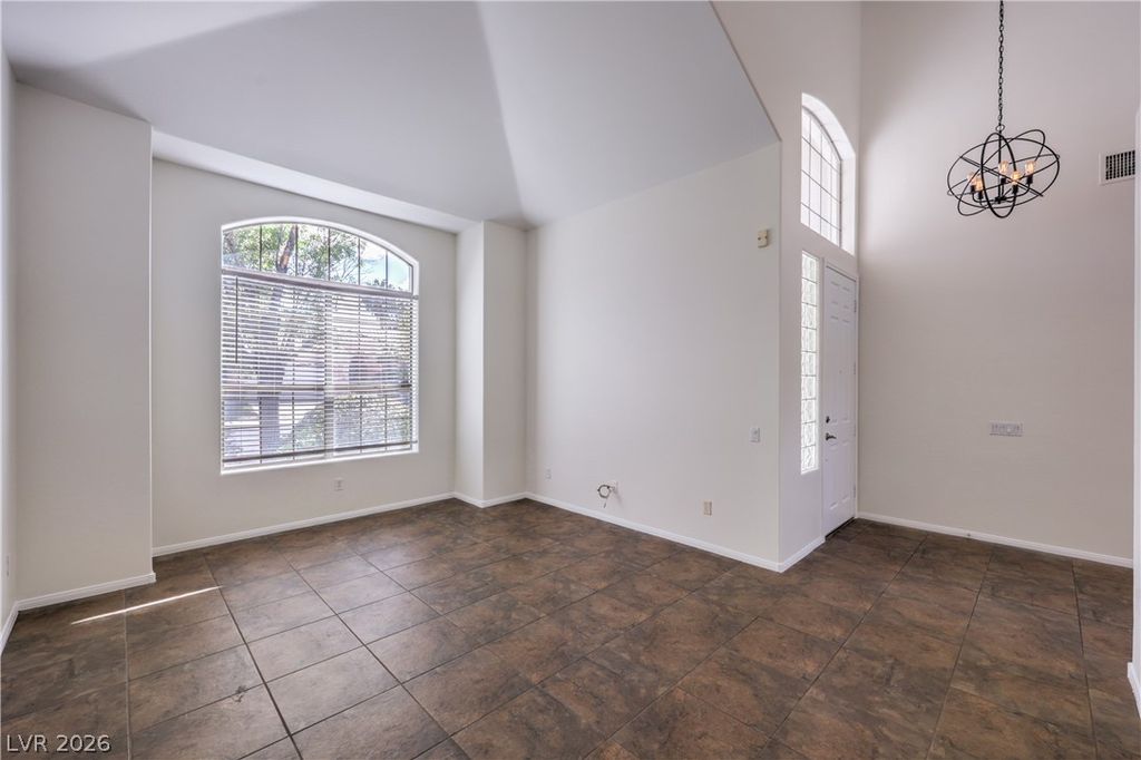 Image 12 of property listing at 10008 Dusty Winds Avenue, Las Vegas, NV 89117