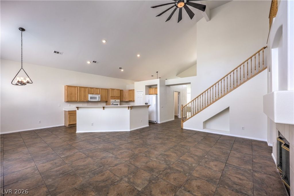 Image 16 of property listing at 10008 Dusty Winds Avenue, Las Vegas, NV 89117