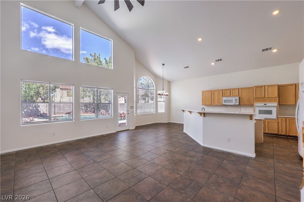 Image 17 of property listing at 10008 Dusty Winds Avenue, Las Vegas, NV 89117