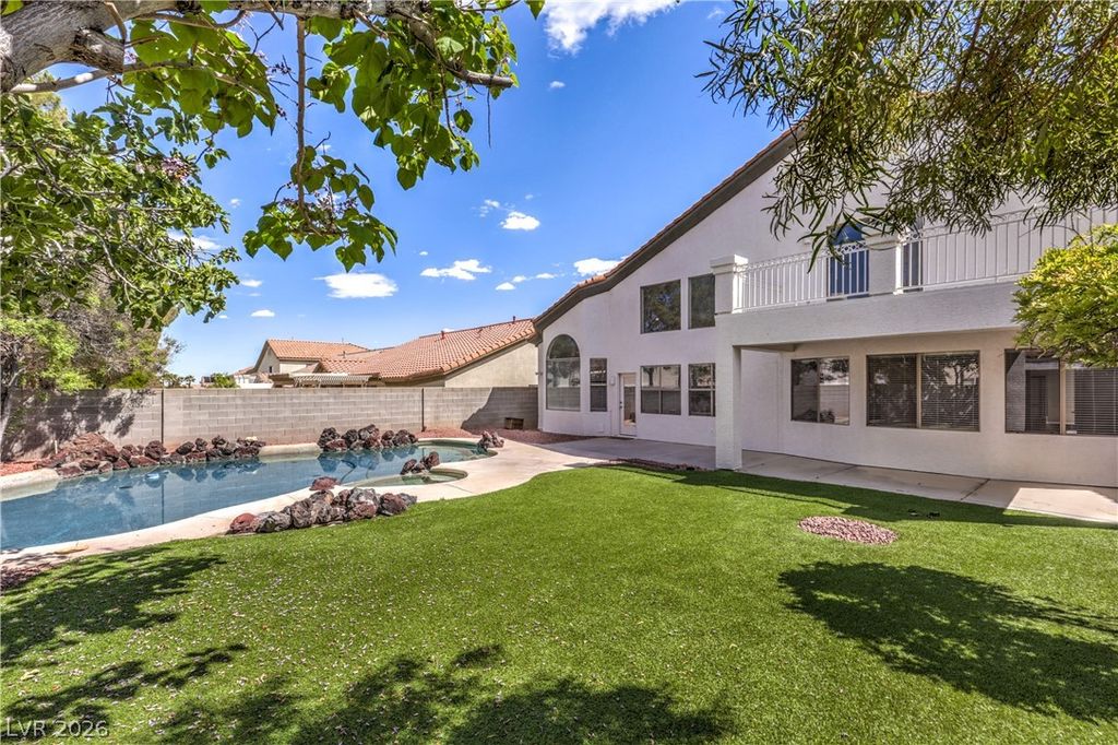 Image 64 of property listing at 10008 Dusty Winds Avenue, Las Vegas, NV 89117