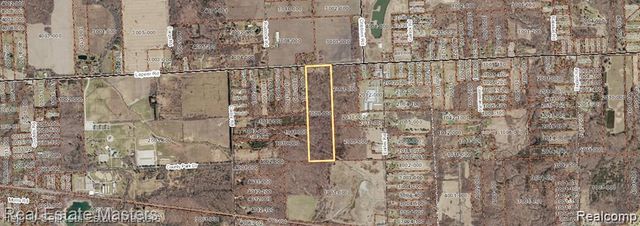 7627 Lapeer Road, Wales, MI 48027
