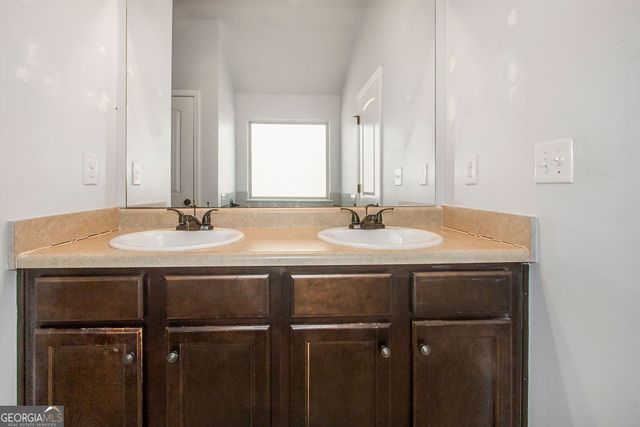 130 SW Enon Mill Lane, Atlanta, GA 30331