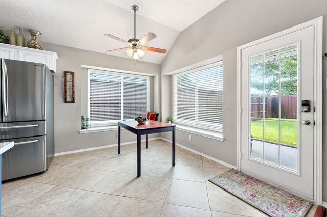 2273 Heatherdale Drive, Mesquite, TX 75150