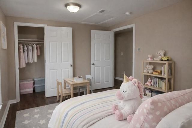 218 Locust St, Clarksville, TN 37042