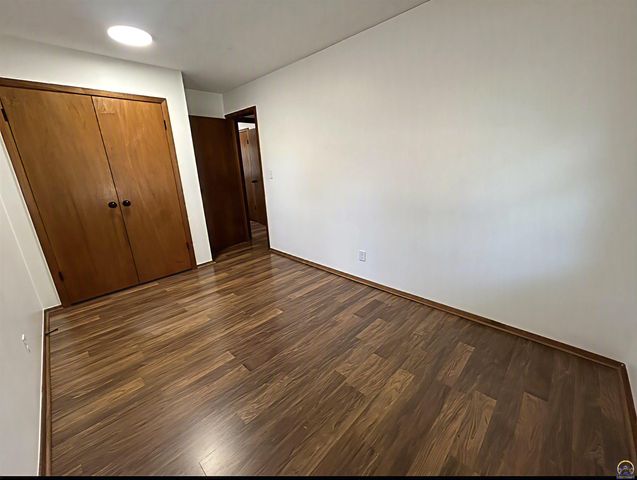 4209 SW 34th ST, Topeka, KS 66612