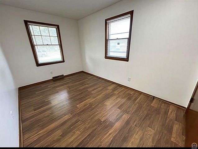 4209 SW 34th ST, Topeka, KS 66612