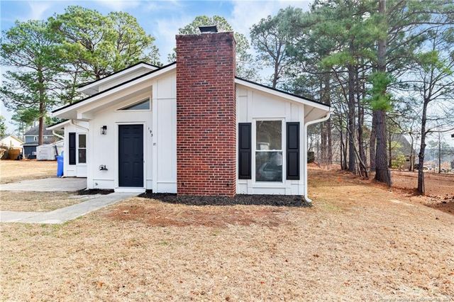 1959 Windlock Drive, Fayetteville, NC 28304