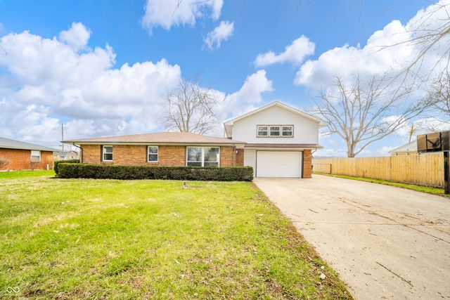 5618 Harmeson Drive, Anderson, IN 46013