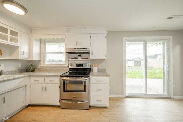 5618 Harmeson Drive, Anderson, IN 46013