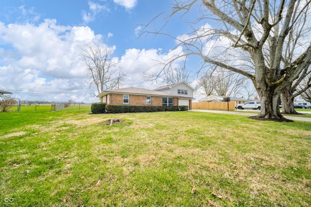5618 Harmeson Drive, Anderson, IN 46013