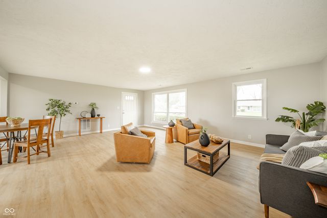 5618 Harmeson Drive, Anderson, IN 46013