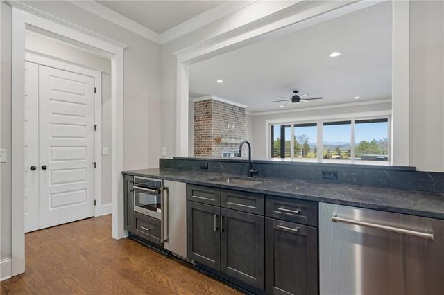 5364 Price Road, Gainesville, GA 30506