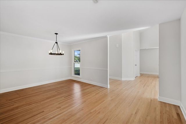 5249 Elliott Drive, Hoffman Estates, IL 60192