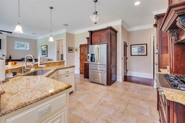 201 Stillwater Drive, St Simons Island, GA 31522