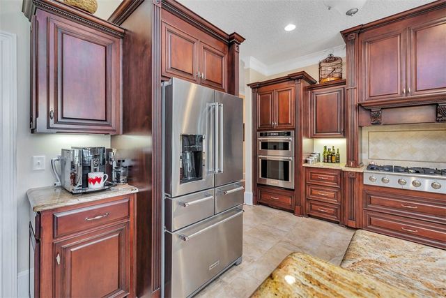 201 Stillwater Drive, St Simons Island, GA 31522