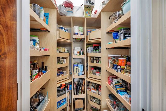 201 Stillwater Drive, St Simons Island, GA 31522