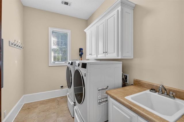 201 Stillwater Drive, St Simons Island, GA 31522